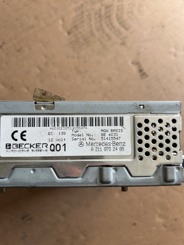 фото №1, Mercedes cls i c219 w219 05r радио усилитель аудио