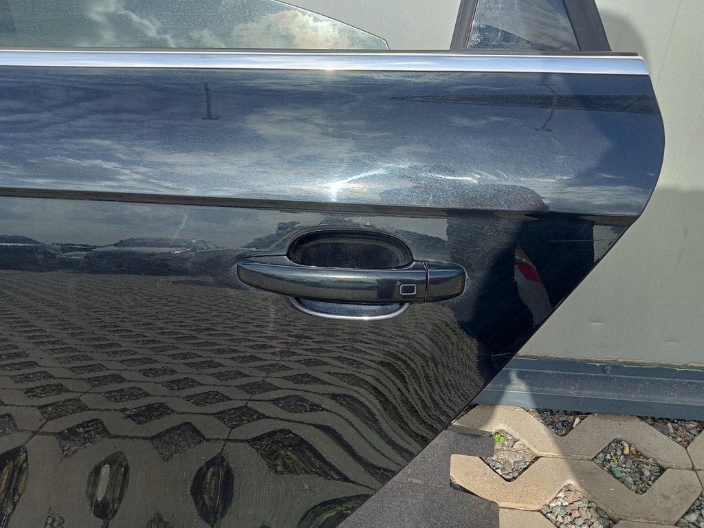 фото №8, Дверь левый задняя audi a4 b8 чёрные lz9y