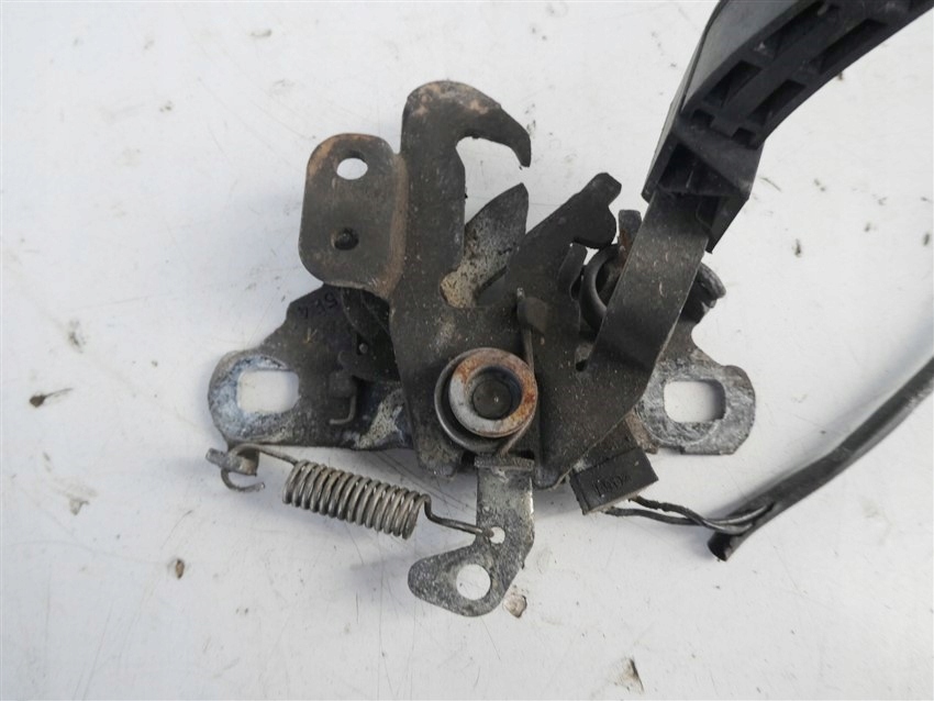 фото №2, Citroen оригинальный номер 9670552080 замок капот