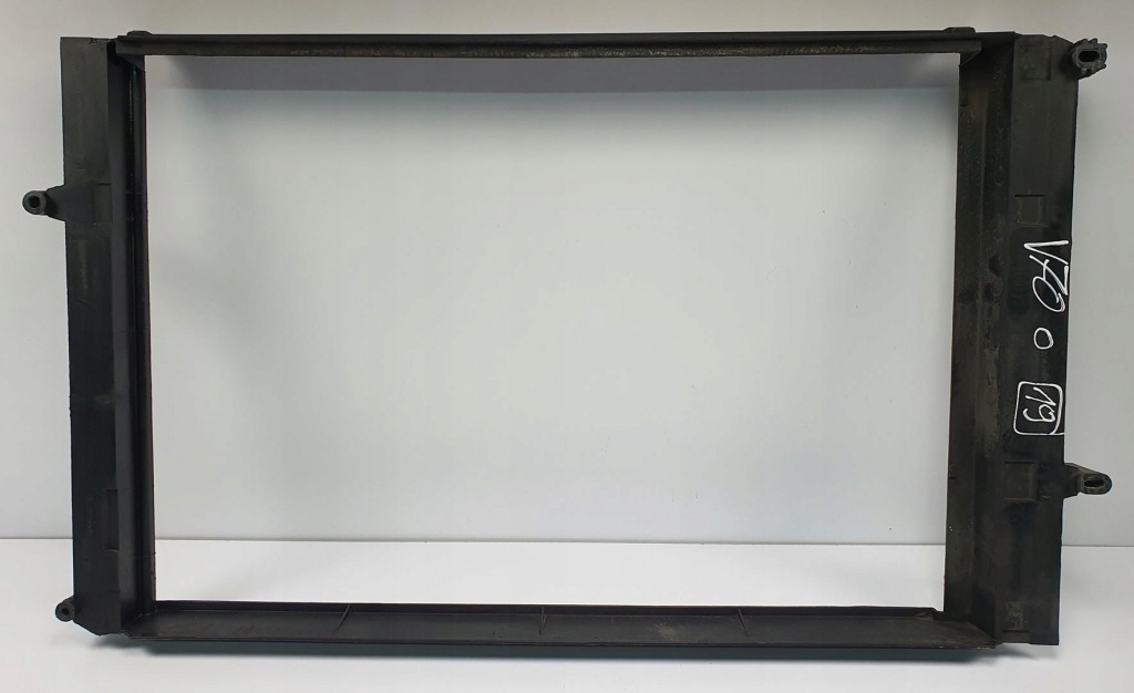 Купить Корпус защита рамка радиатора volvo v70 ii 2.4 b 9492961