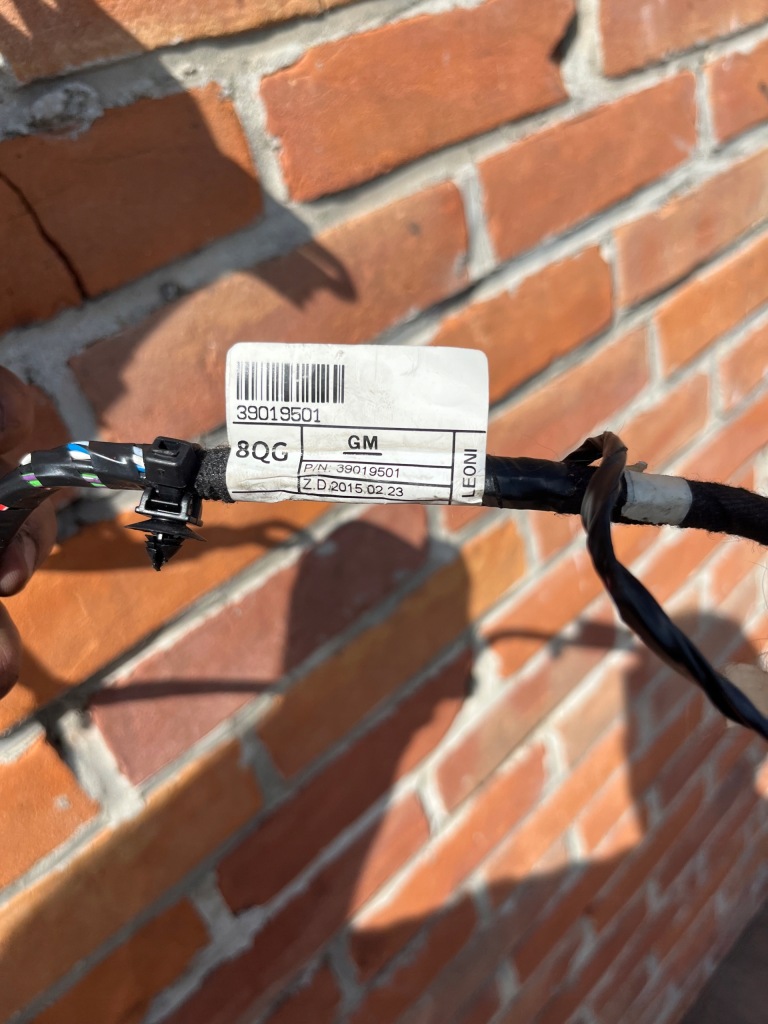 Opel astra k v 16r 1.6 cdti клема акумулятор Оригінал