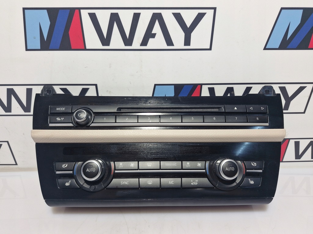 фото №1, Bmw f10 f11 панель обдув кондиционера 6819126