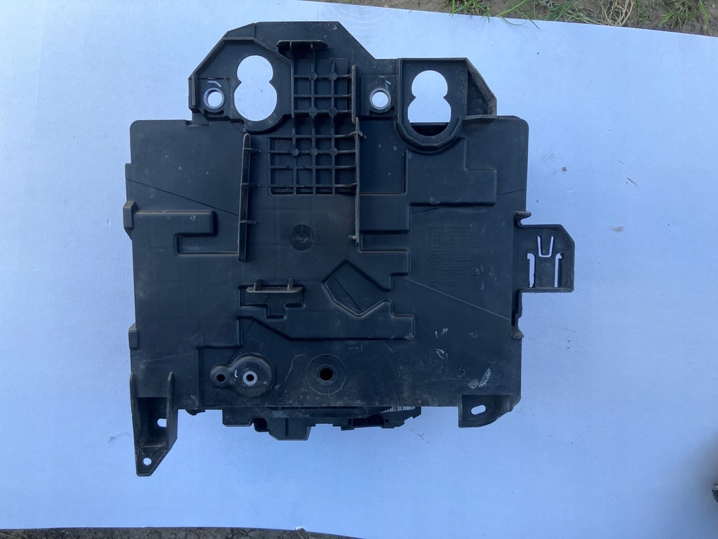 фото №3, Корпус аккумулятор 8200314272 renault clio iii