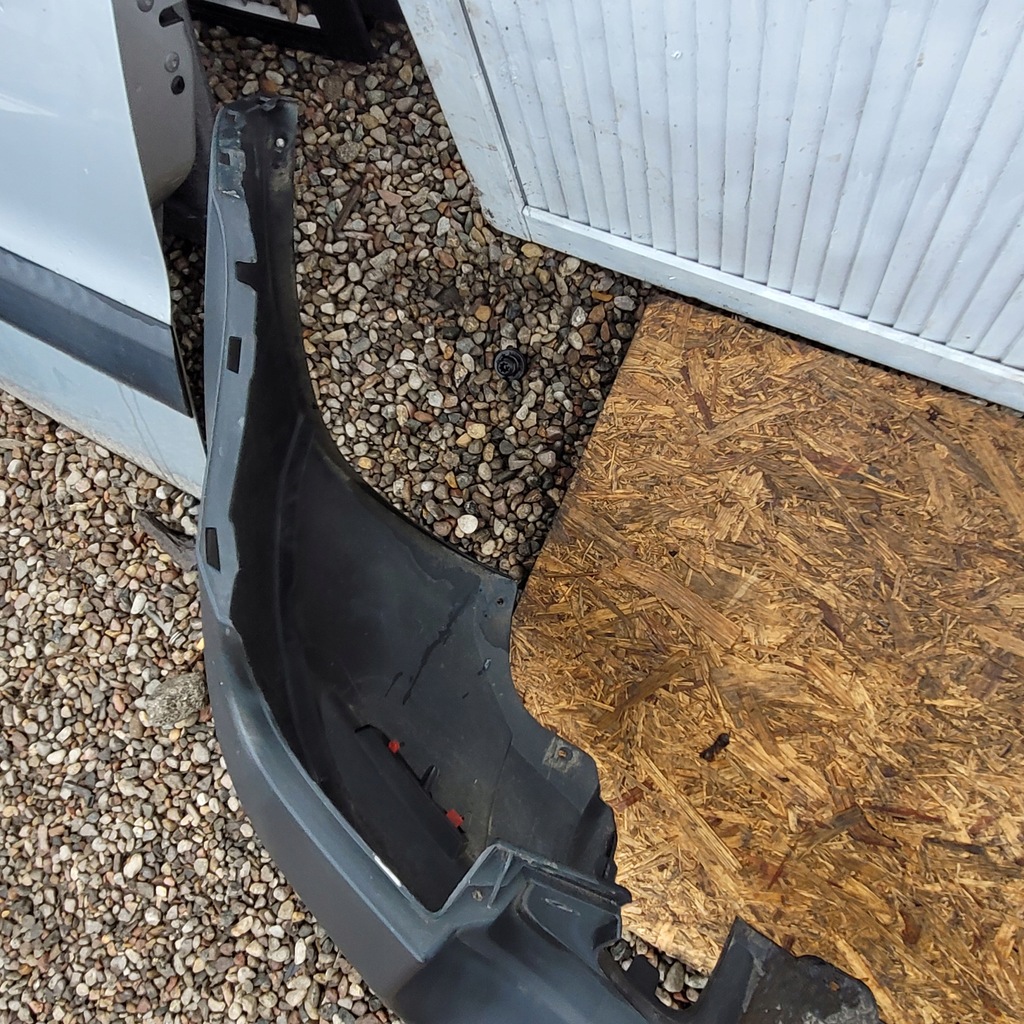 фото №10, Бампер задний задняя dacia duster i