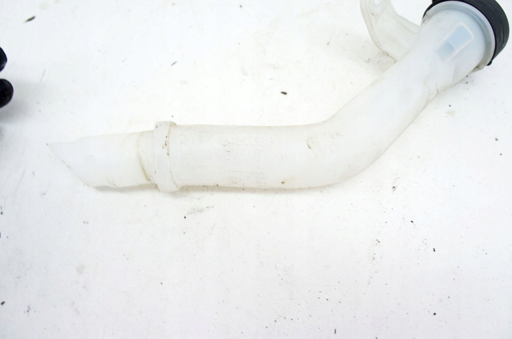 Tw257 opel insignia b труба заливна горловина омивача Доставка