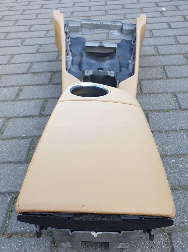 фото №6, Porsche panamera 970 подлокотник туннель средний