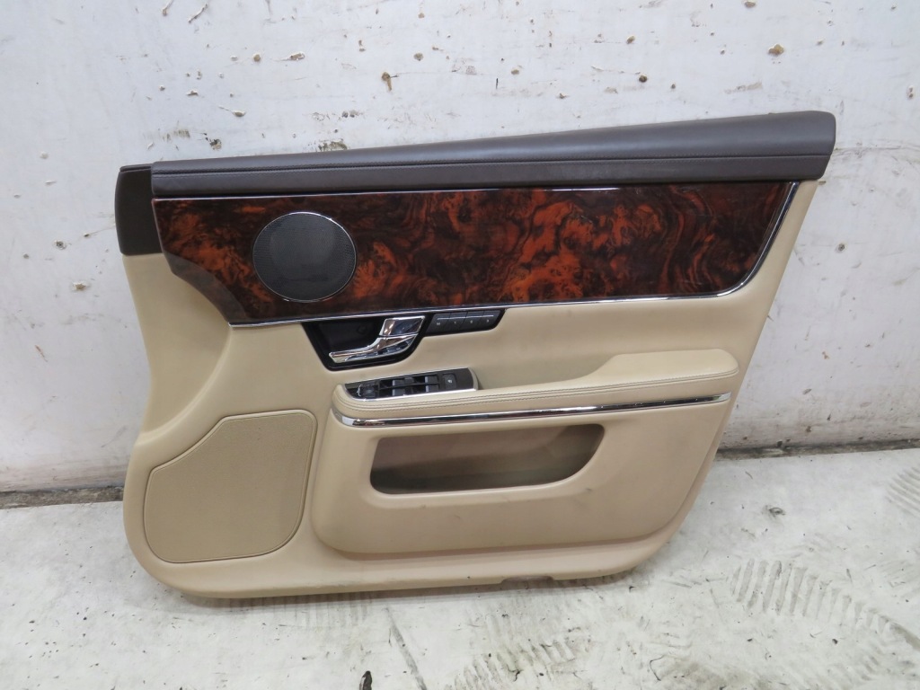 фото №1, Обшивка обивка дверь правый перед jaguar xj x351