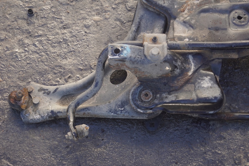 фото №5, Подрамник подрамник перед peugeot 2008 i 1.6 hdi