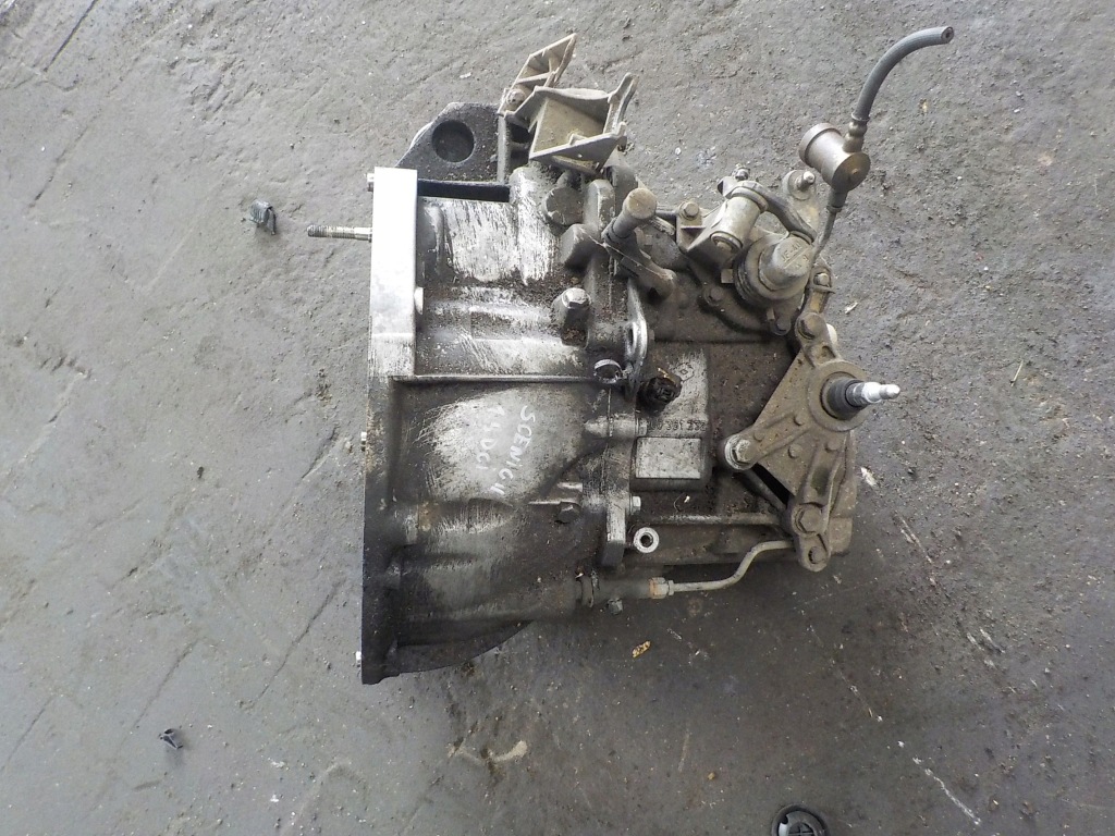 фото №1, Коробка передач передач 6 передача scenic ii 1.9dci 8200361232