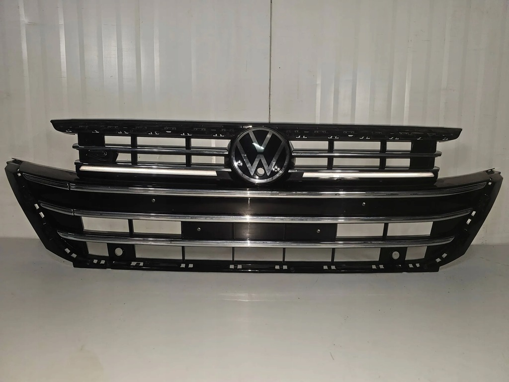 фото №1, Решітка радіатора решітка радіатора vw arteon 3g8 lift r-line 3g8853651ba