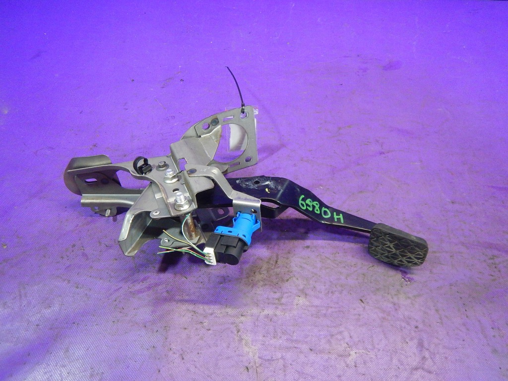 фото №1, Mazda 6 ii gh 07- 2,0 citd педаль гальма eu europa