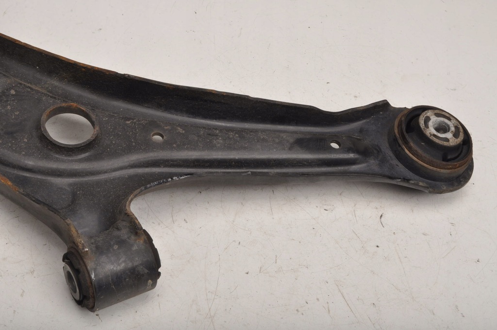 фото №7, Ford fiesta mk8 рычаг левый перед