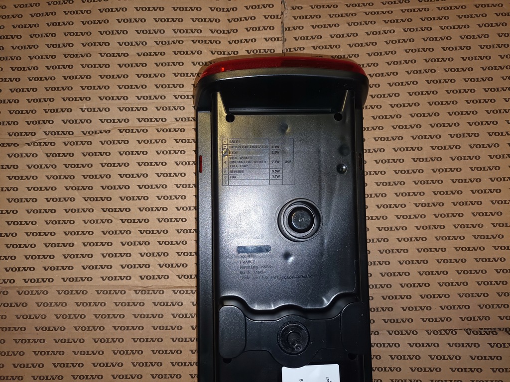 фото №8, Лампа задняя левая led volvo fh4 vignal 158040