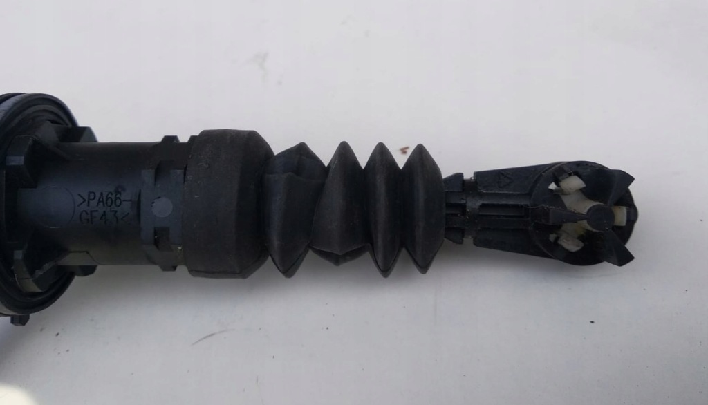 Помпа сцепления 8200436137-c renault grand modus Доставка