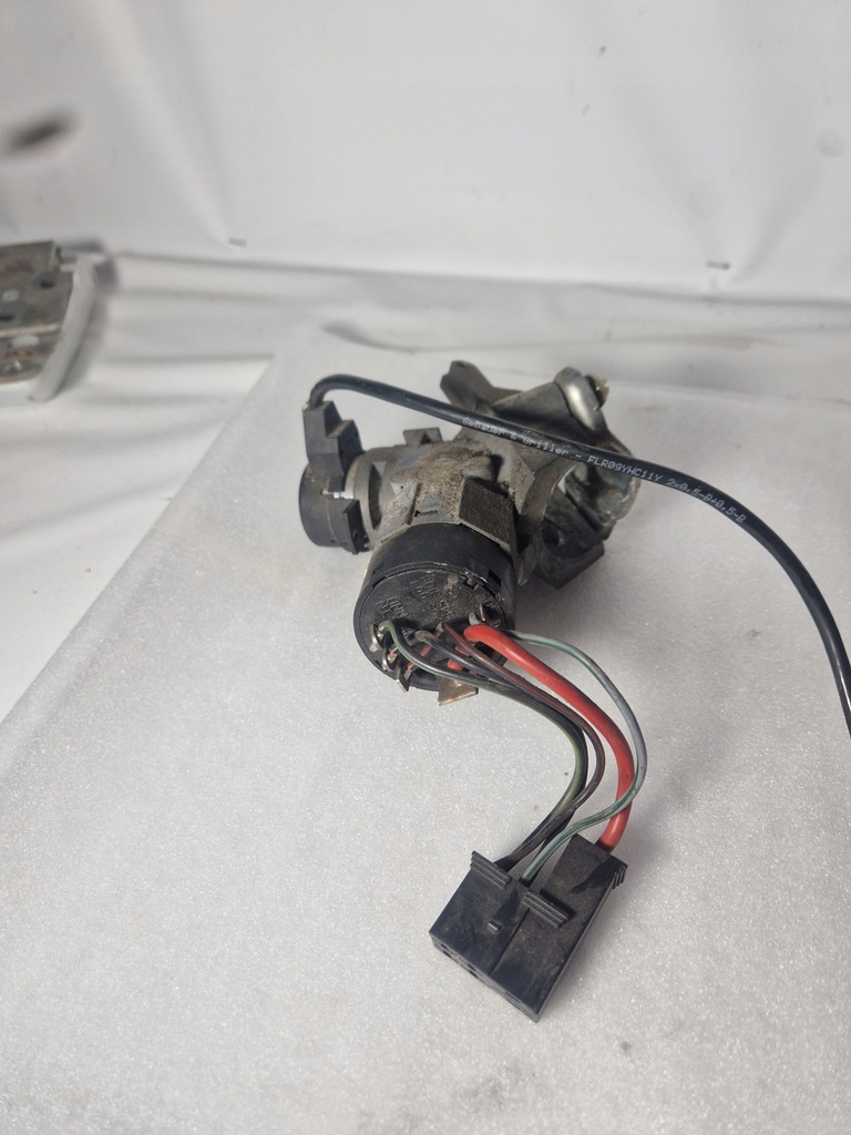 фото №4, Vw lt sprinter замок запалювання колодка