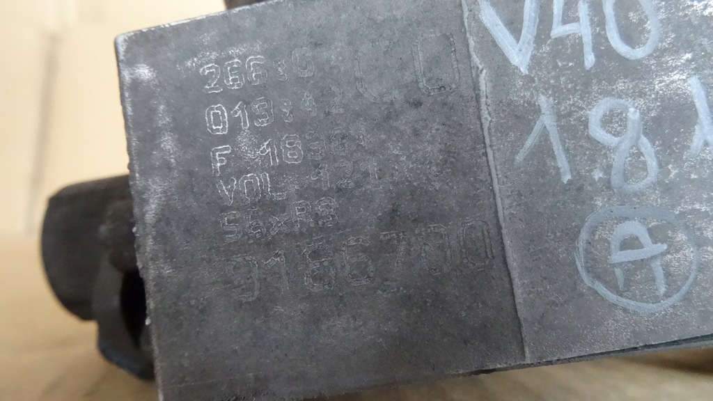 фото №5, Volvo s40 v40 1.8 дроссельная заслонка