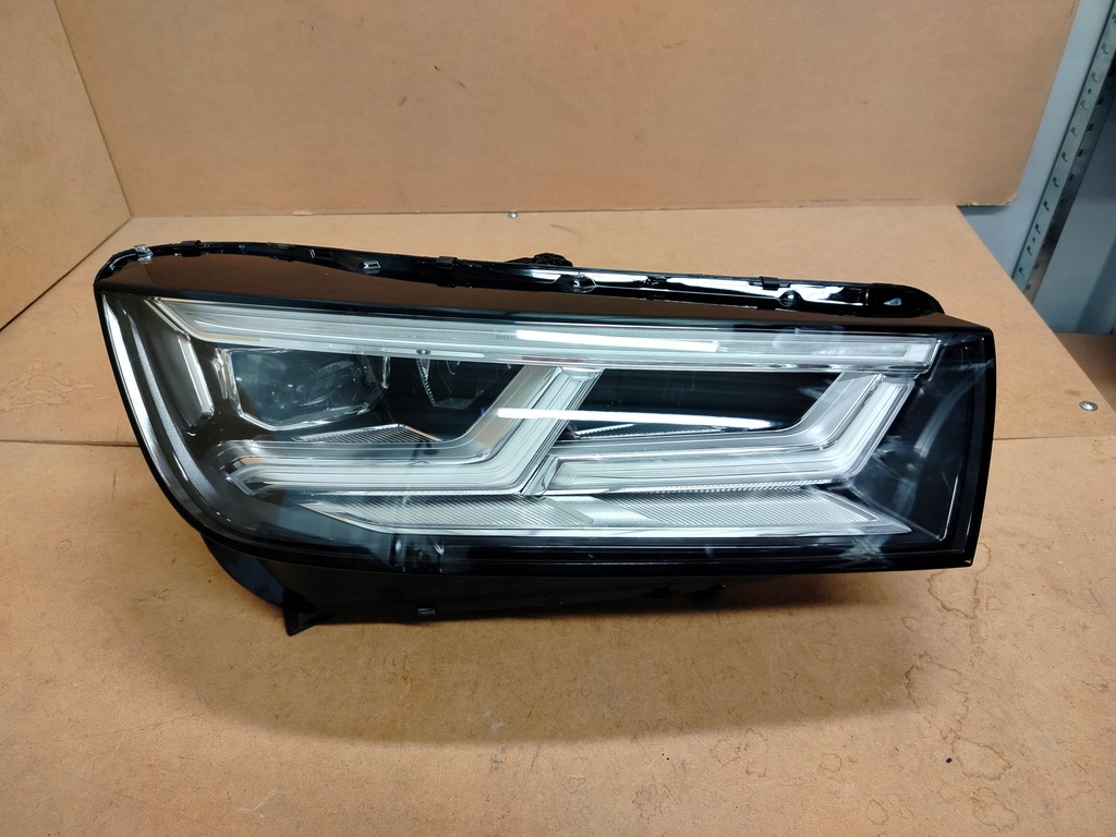 фото №1, Audi q5 ii 80a matrix лампа правая