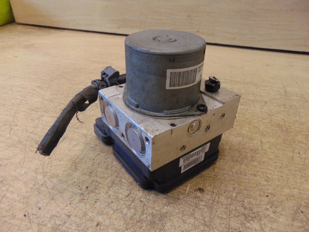 фото №7, Насос abs hyundai i20 1.2 lift 1j589-30800