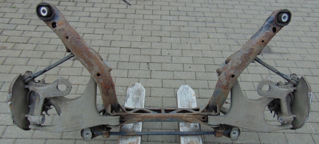 фото №1, Балка oś підвіска задня audi a4 b8 kombi europa