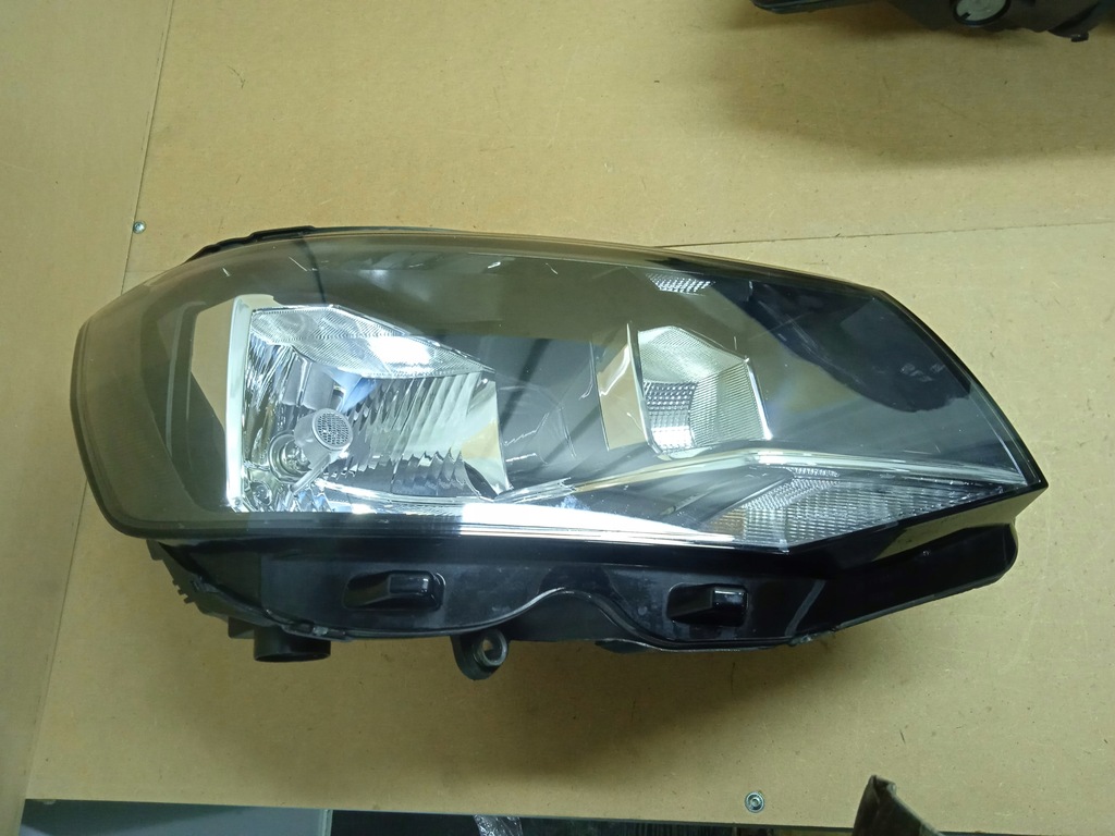 фото №11, Vw transporter t6 звичайна cieżarowa лампа права ліва