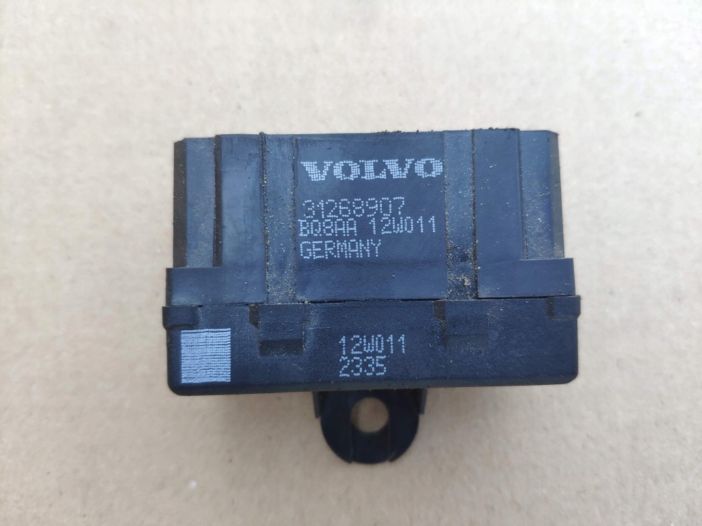 фото №1, Модуль підігрів сидіння лівий v60 s60 ii 31268907