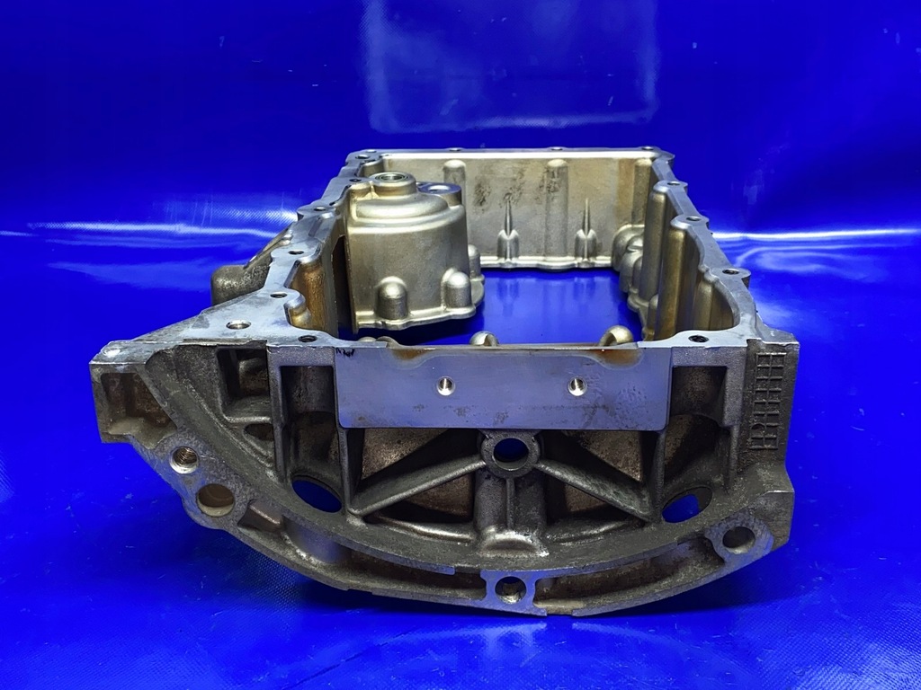 фото №10, Поддон масляная масла peugeot 208 citroen c1 c3 1.2 vti hm01 9687492380