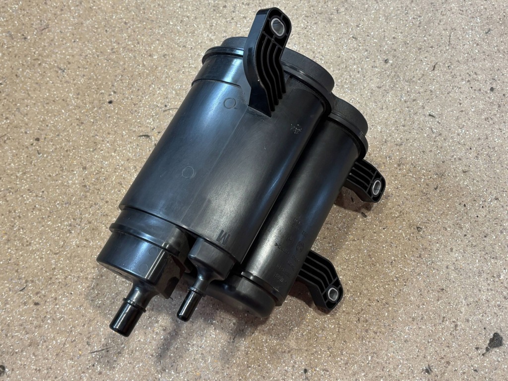 Купить Фильтр угольный par топлива bmw 5 g60 g61 7562009