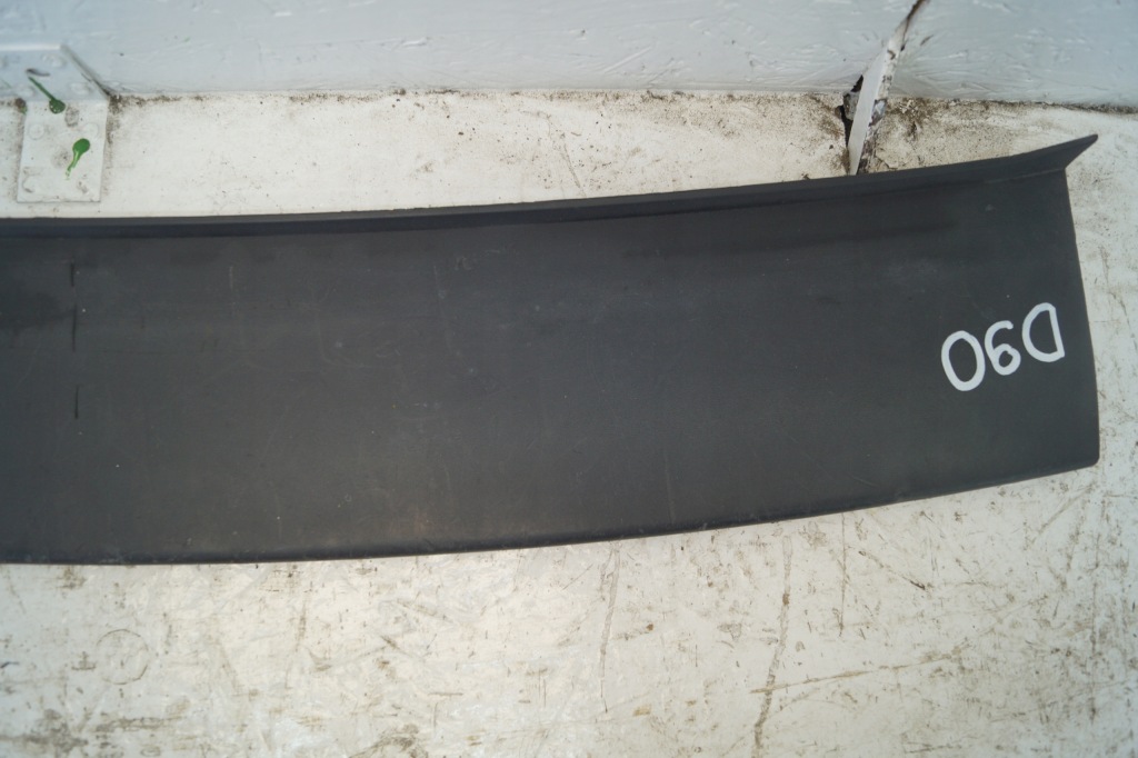 фото №4, Volvo v50 молдинг бампера задня