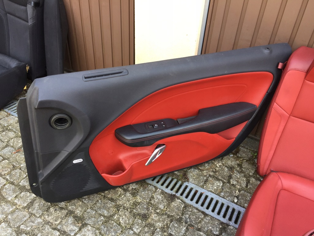 фото №9, Dodge challenger 15 16 17 18 сиденья заднее сиденье кожа