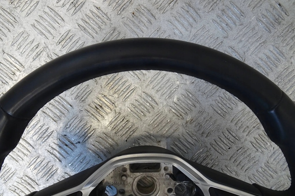 фото №8, Vw taigo r-line - воздуховод