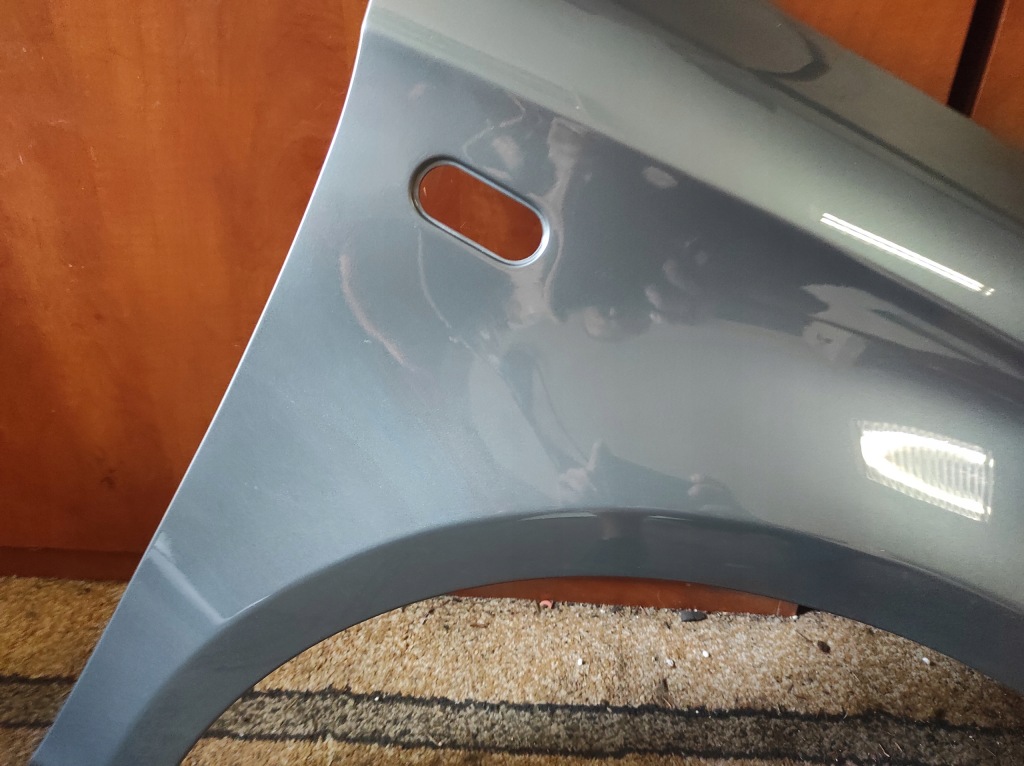 фото №8, Крила правий перед передній seat toledo iii 3 5p2 10.04-09.09r лак ls5v