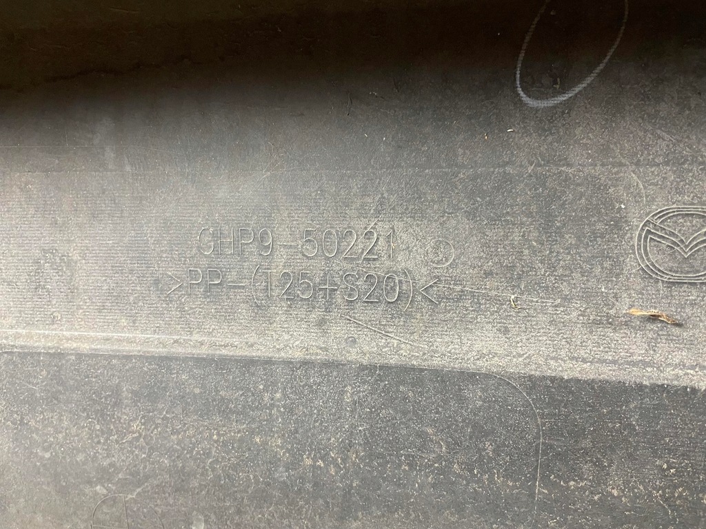 фото №6, Бампер задня задній mazda 6 vi gj kombi 2012- повний