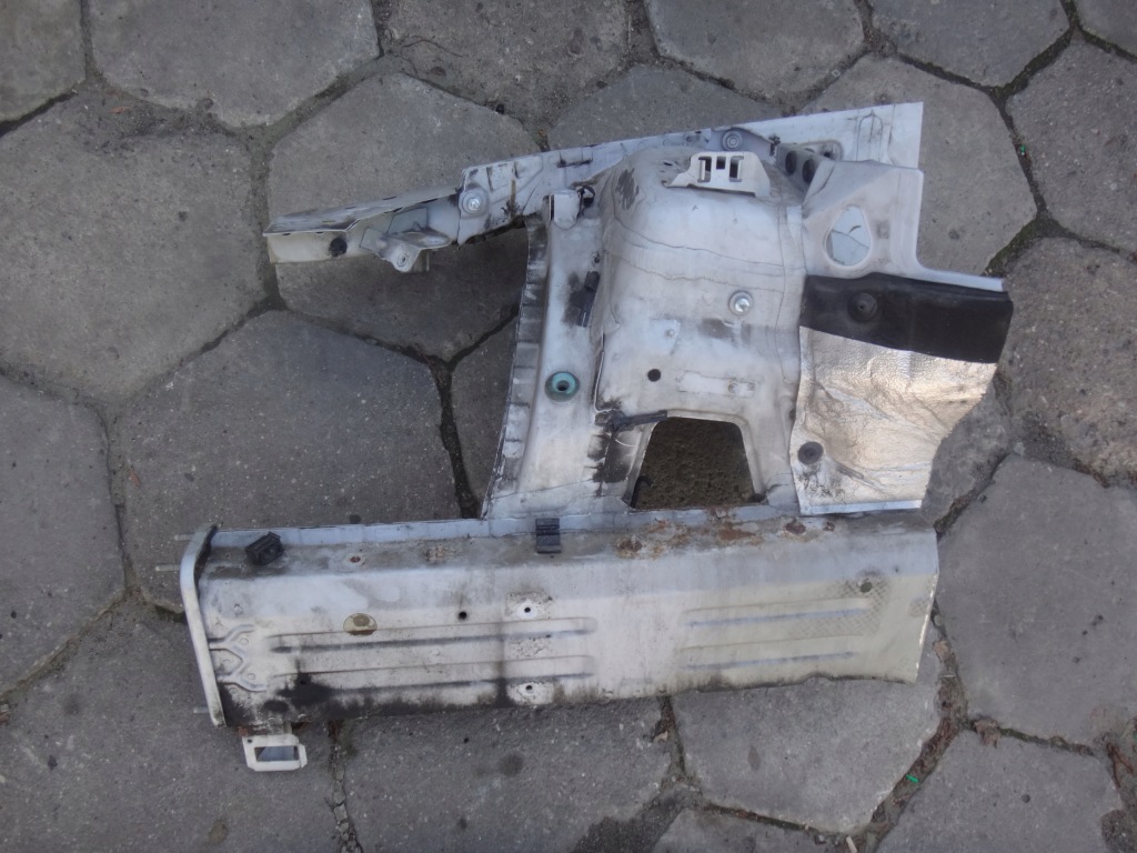 Купить Четверть лонжерон подкрылок правая перед правый bmw e87