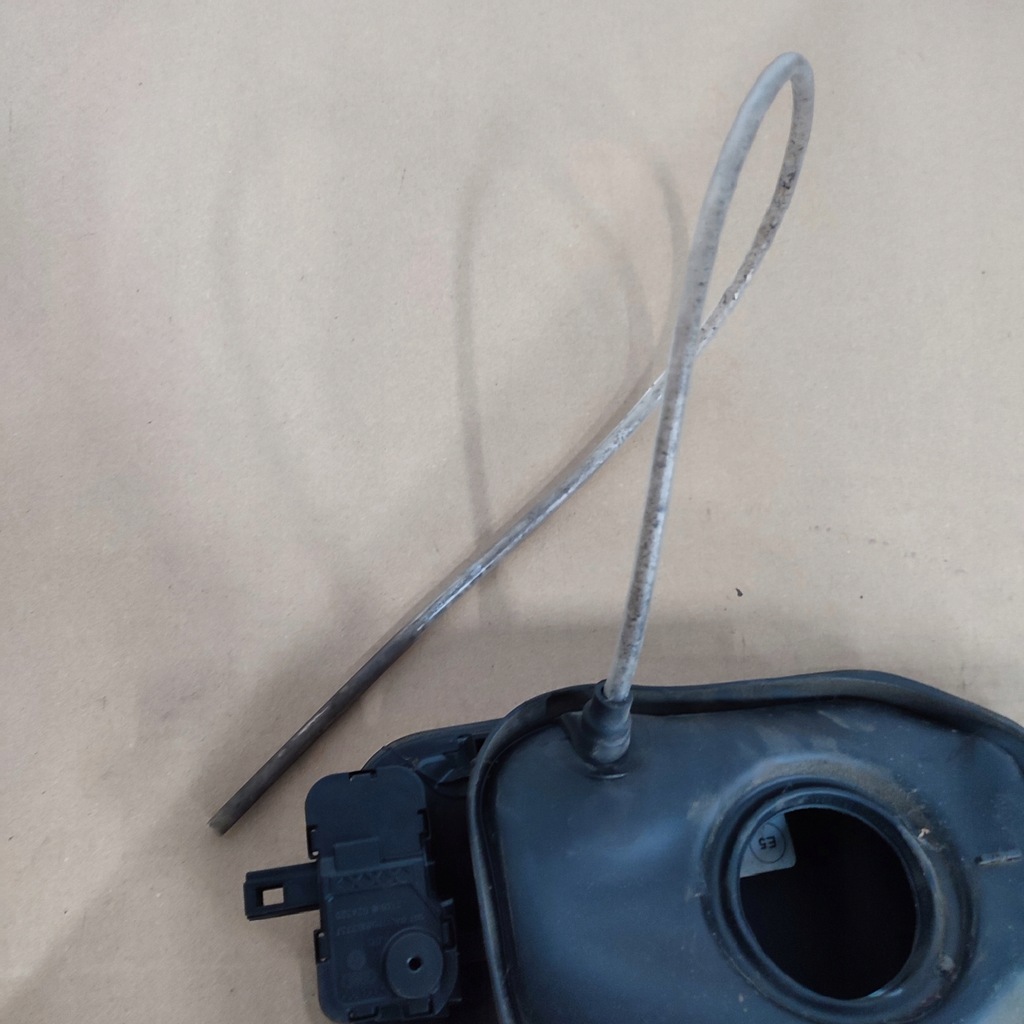 фото №5, Крышка заливной топлива seat leon iii kombi lb9a