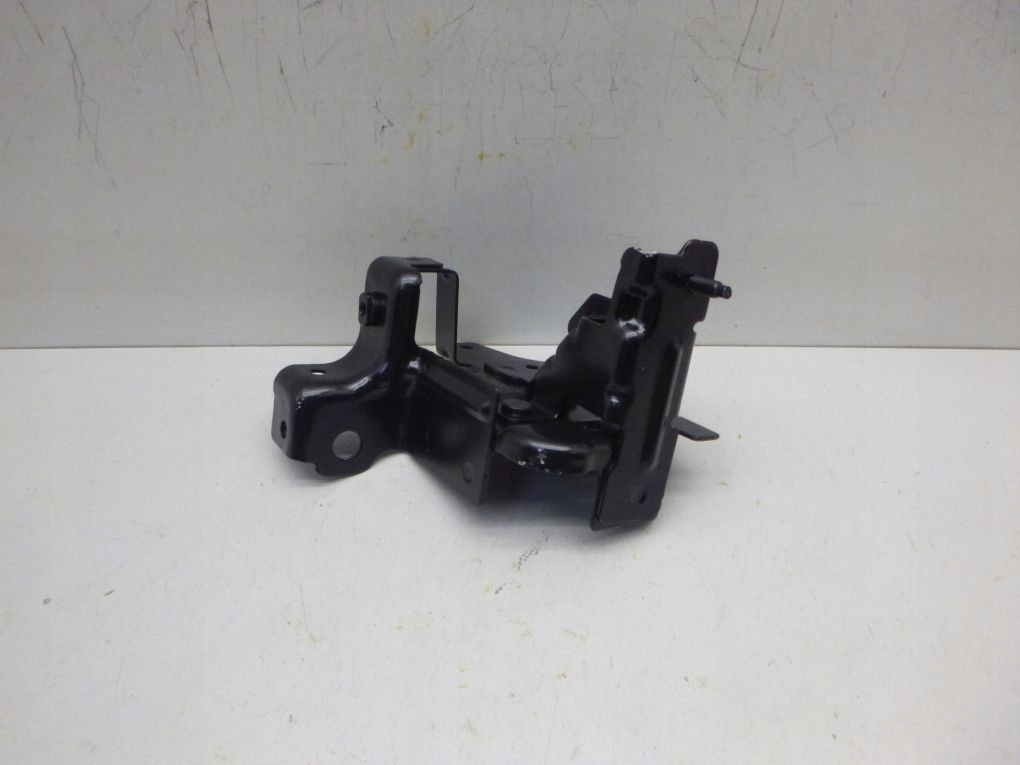 фото №1, Jaguar e-pace кронштейн балка бампера лівий перед