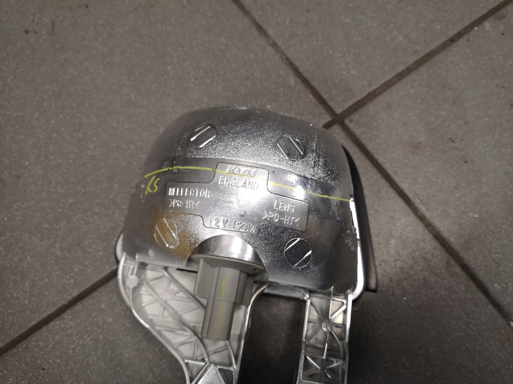 фото №7, Світло стоп toyota avensis t25 hb