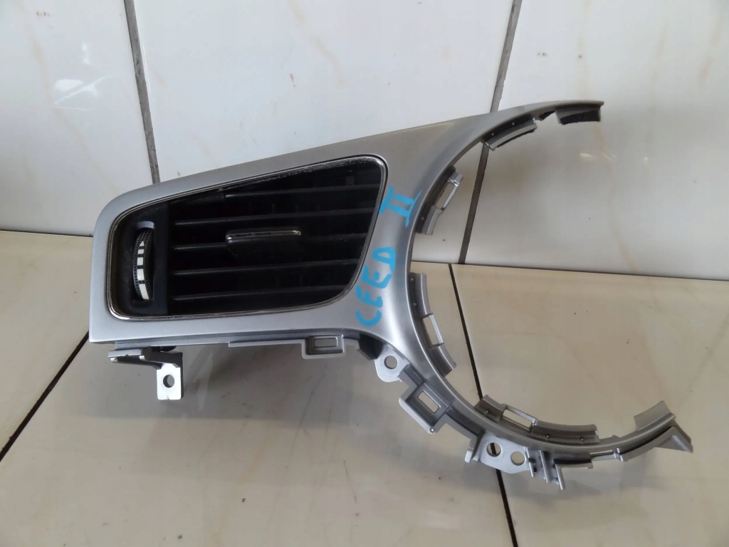 фото №1, Kia ceed ii 2014 решітка обдув консолі центральної 97480a2000