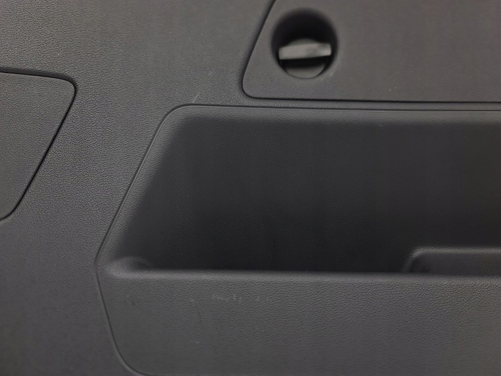 фото №13, Audi a1 2023 обшивка кришки задній багажника i інше елементи