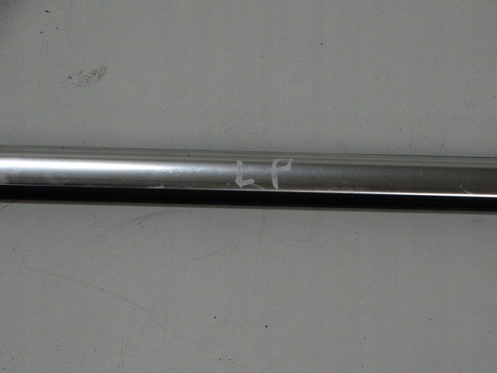 фото №5, Молдинг ущільнювач лівий перед renault laguna iii