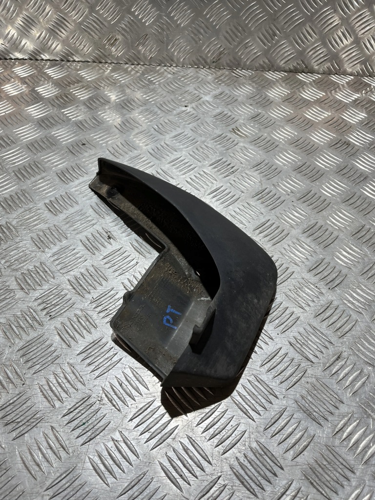 Купить Брызговик правый задний  задний honda jazz v 20-