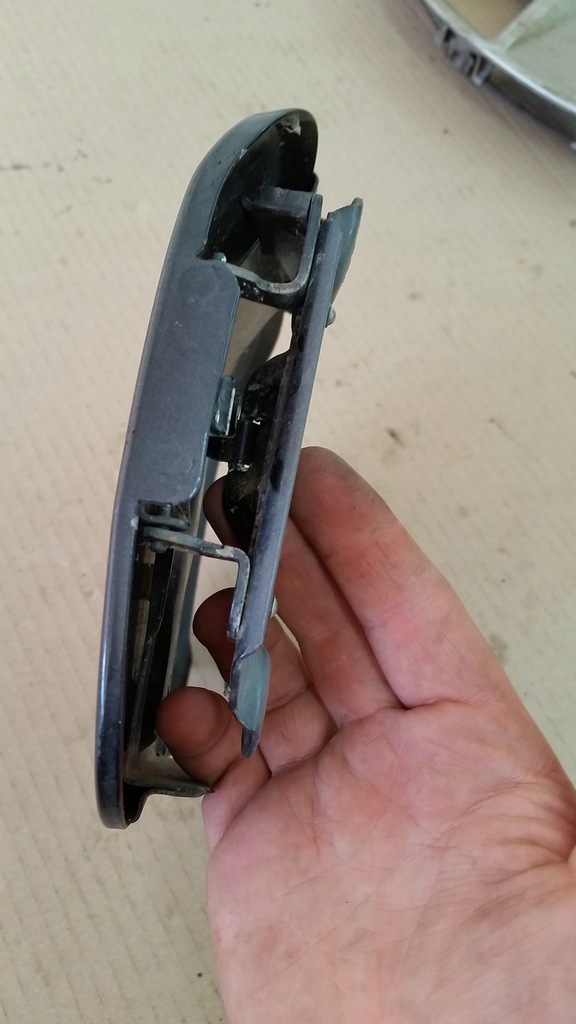 фото №11, Крышка заливной топлива sandero ii kod tekna 2012