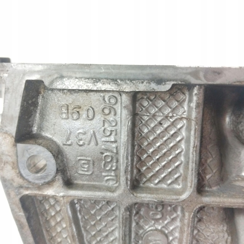 Scudo jumpy expert 1 рестайлинг  1.9 d 95-06 кронштейн кронштейн двигателя генератора Доставка