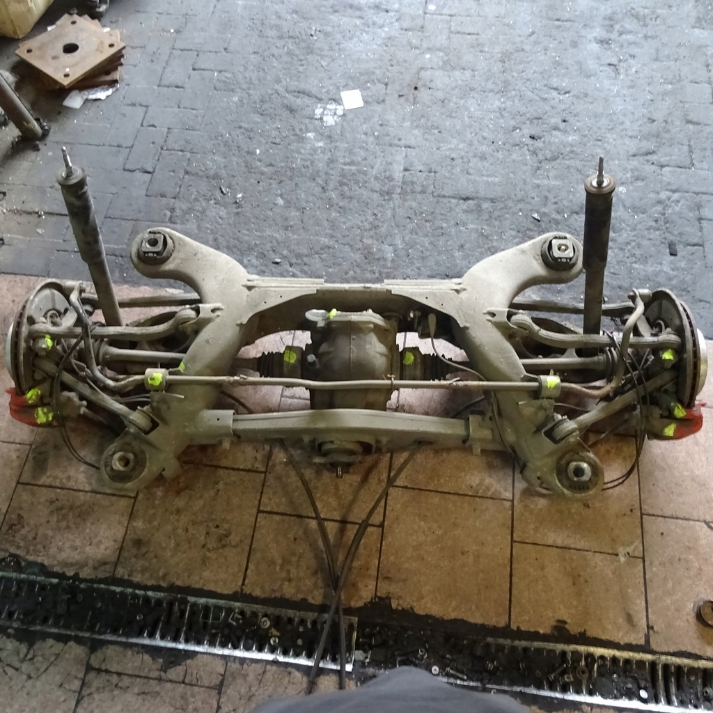 фото №1, Mercedes cls c219 3.5 v6 задняя балка комплектная