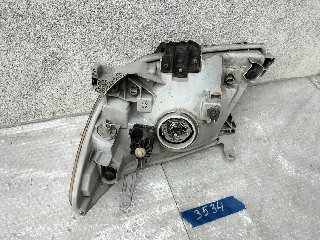 фото №8, Toyota hilux фара правий 100-16517 szczecin -gorzów-poznań 3534