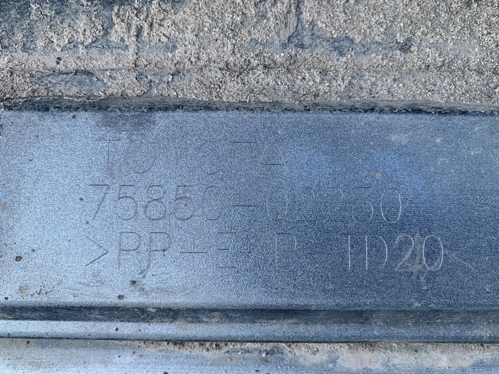 фото №6, Toyota corolla e21 sedan молдинг порог правая накладка 75850-02230