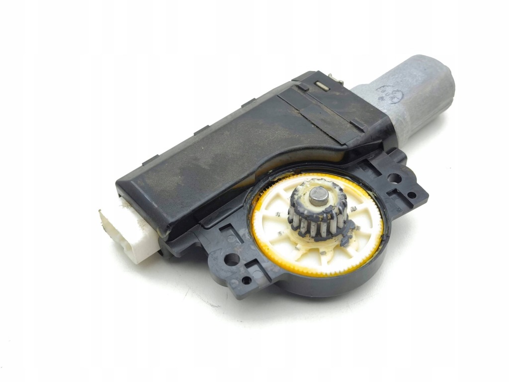 Lexus is 220d-250-350 моторчик люк 2007 6326053040 Недорого