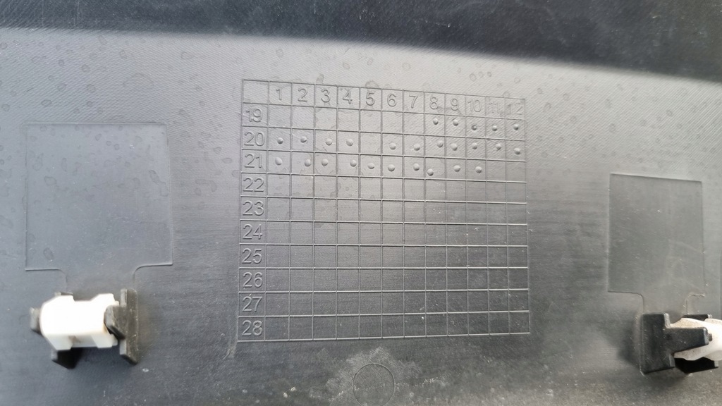 фото №10, Land rover defender ii l663 20- 110 5.0 v8 молдинг крыла правый перед