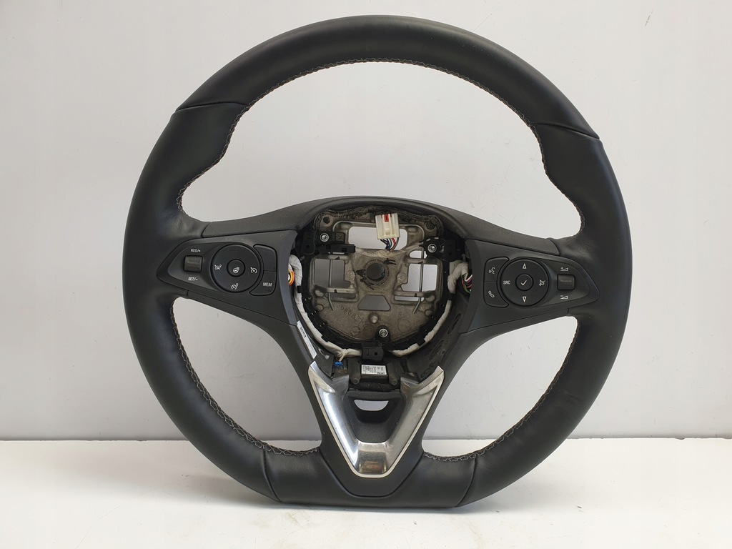 фото №1, Opel corsa f кожаный воздуховод многофункциональный