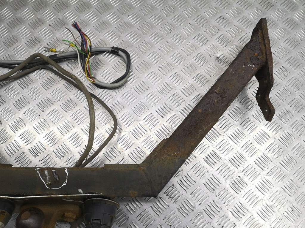 фото №11, Kia sorento 2005 hak буксировочный / комплект