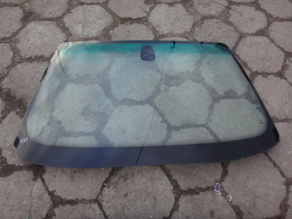 фото №1, Стекло перед передняя bmw 7 e38